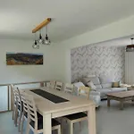 Holiday home En Bord De Meuse