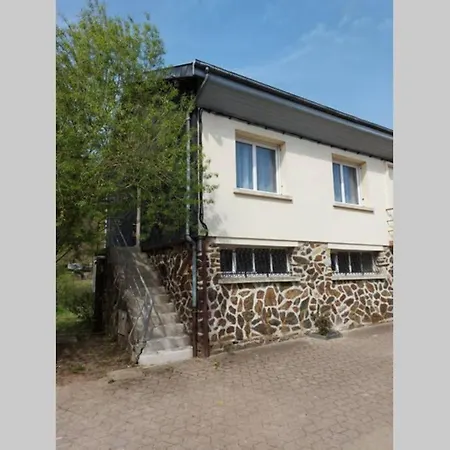 Holiday home En Bord De Meuse *