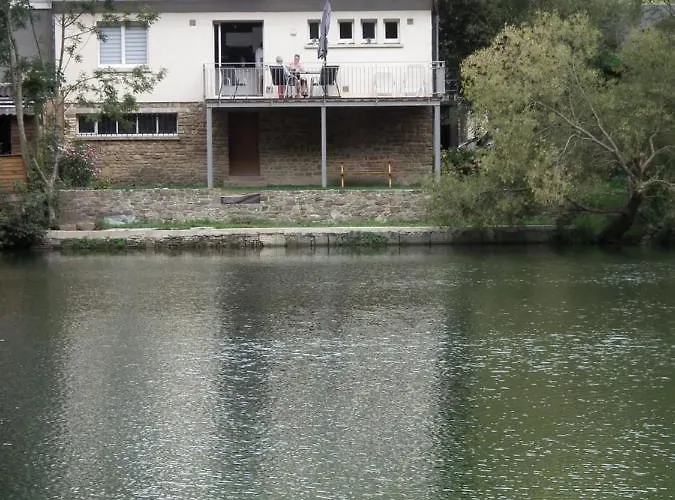 En Bord De Meuse * Monthermé